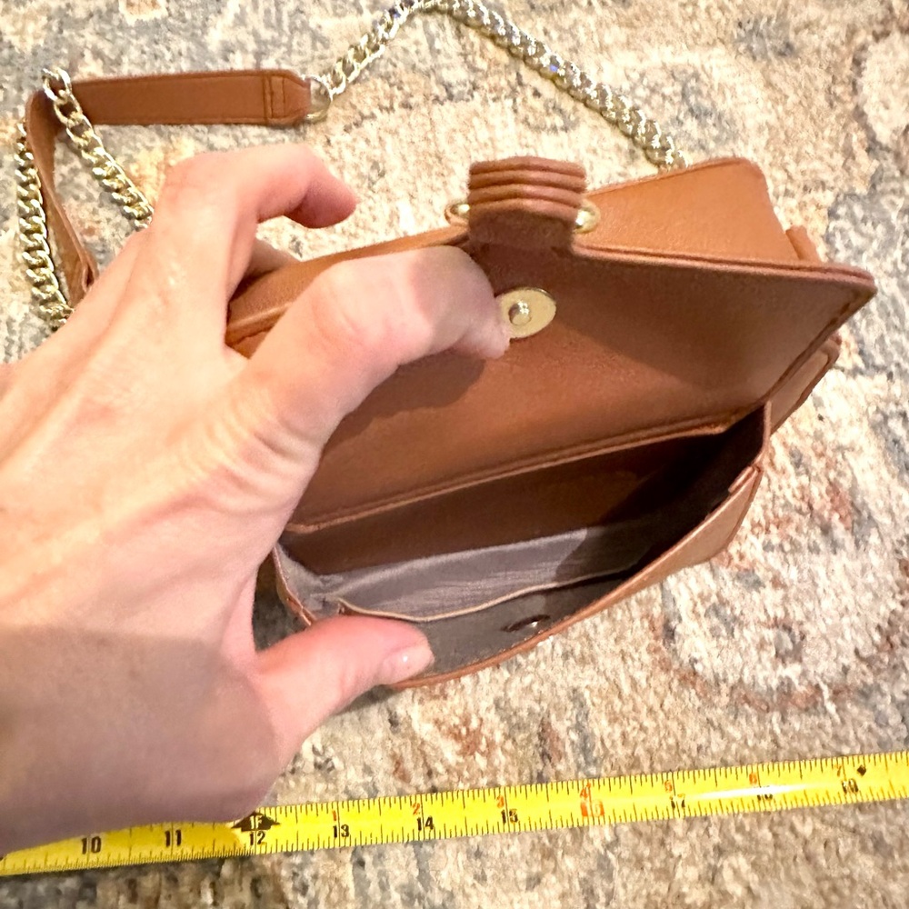 Madden Girl Crossbody Bag with Gold Chain‎ - Picture 7 of 7